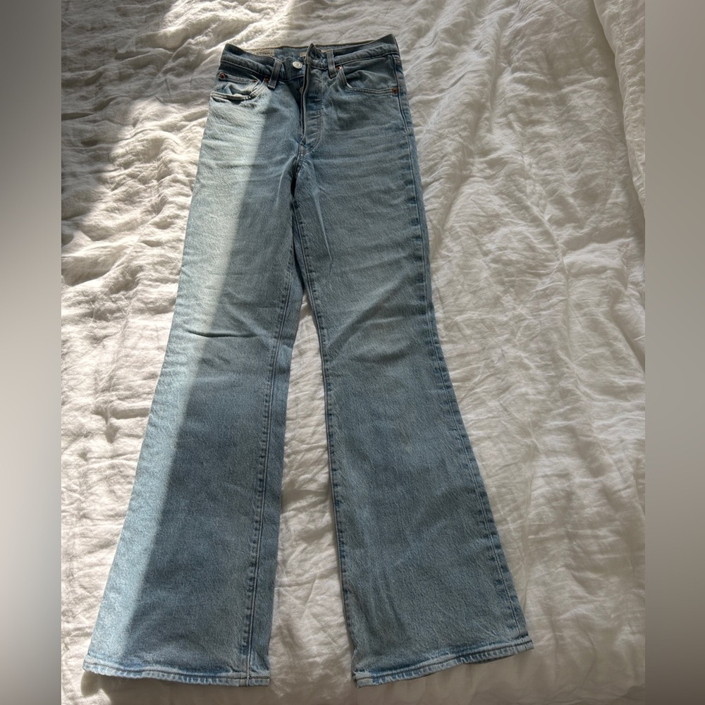 Levi Ribcage flare jeans